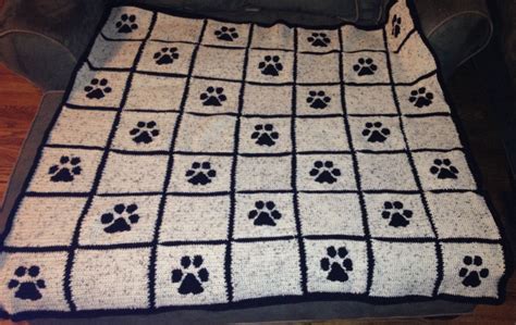 Paw Print Crochet Blanket Weave Crochet