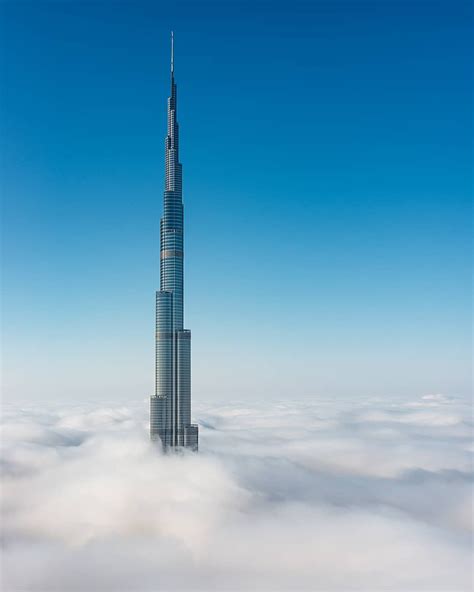 السحاب يغط4 ي برج خليفة The Clouds Cover Burj Khalifa Uae Uaevoice