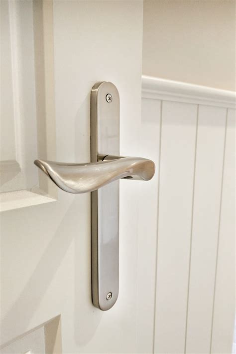 Design Trends Brushed Nickel Door Handles Zanda