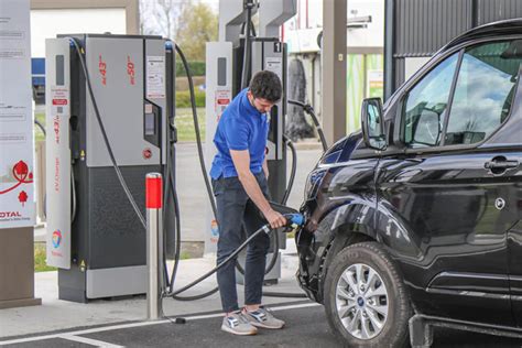 Comment traverser la France en véhicule TPMR électrique Voiture et