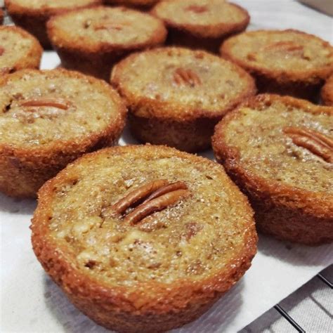 Pecan Pie Muffins