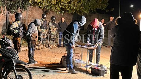 Panes De Marihuana En Valle Viejo Dos Detenidos Y Motocicletas