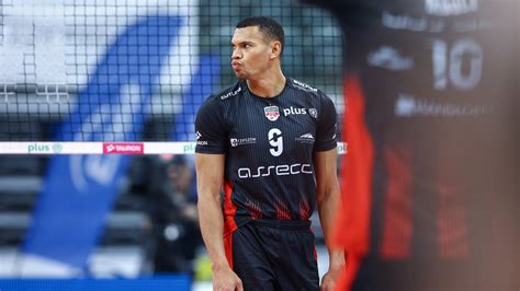 LM siatkarzy Asseco Resovia Rzeszów Trentino Volley Relacja na żywo