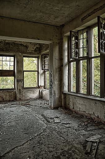 Villa Abandoned Empty Old Forget Building Decay Ailing Mood