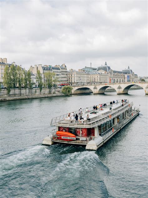 Best Seine River Cruises In Paris Boat Dinner And Tickets This Is Paris
