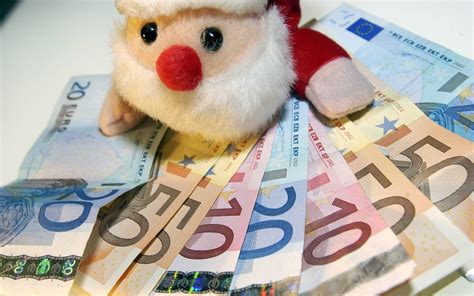 Weihnachtsgeld 2023 Darf Arbeitgeber 13 Gehalt Streichen