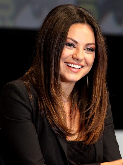 Mila Kunis Actress, Height, Weight, Age, Measurements - 2017