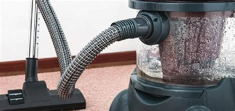 How to Clean a Smelly Vacuum Hose | 7 Instructions Guide