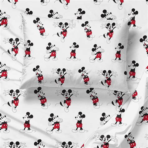 Saturday Park Disney Mickey Mouse Classic Organic Cotton Sheet Set