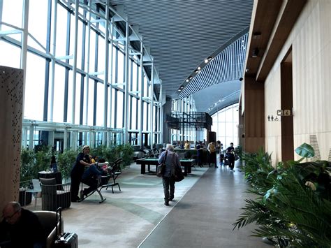 Top 10 Airports In The World Amin On Miles