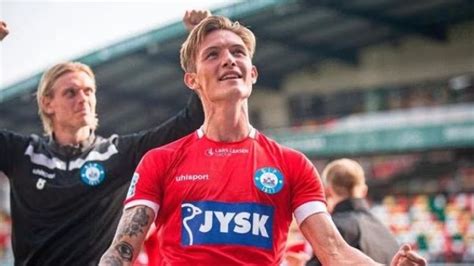 Gol Oliver Sonne Anot El Gol Del Triunfo De Silkeborg Rpp Noticias