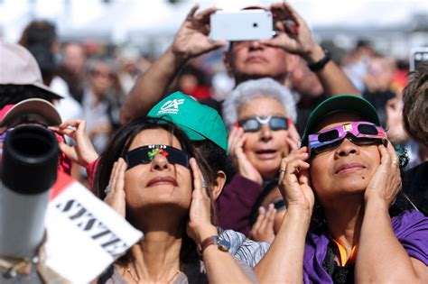 10 Solar Eclipse Viewing Party Ideas, So You Can Use The Darkness To Get ~Lit~