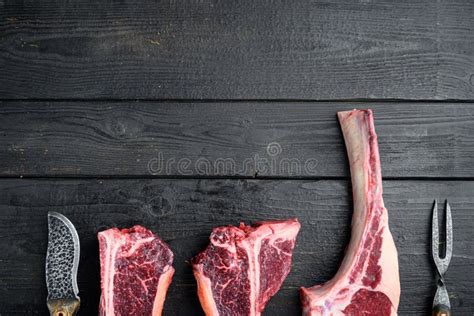 Varios Cortes De Carne De Carne Seca Envejecida Carne Tomahawk T Bone O