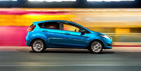 New Fiesta Hatch 2017 Preço Consumo Ficha Técnica