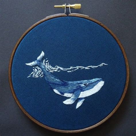 Hand Embroidered Blue Whale In An Embroidery Frame Etsy Bordado