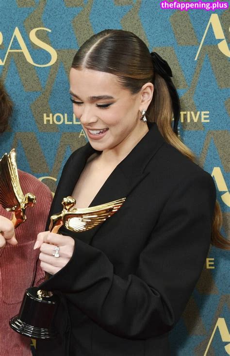 Hailee Steinfeld Haileesteinfeld Https Nude OnlyFans Photo The Fappening Plus