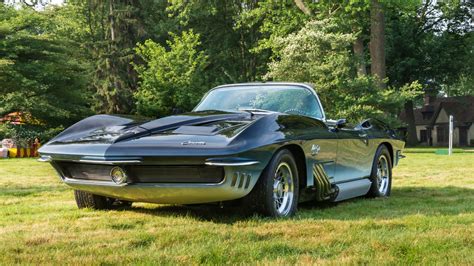 The 15 Most Desirable Classic Chevy Corvettes In Existence