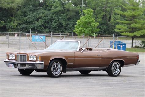 1972 Pontiac Grand Ville Midwest Car Exchange