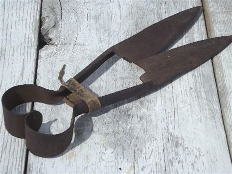 antique hand shearing sheep shears, rustic primitive heart handle shears