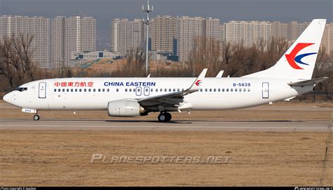 B 5839 China Eastern Airlines Boeing 737 89P WL Photo By GuoZeyi ID