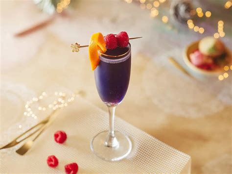 The Classic Champagne Cocktail Recipe Mix That Drink