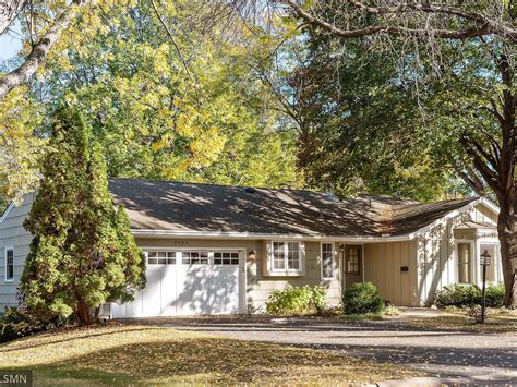 5505 Mcguire Rd Edina Mn 55439 Zillow