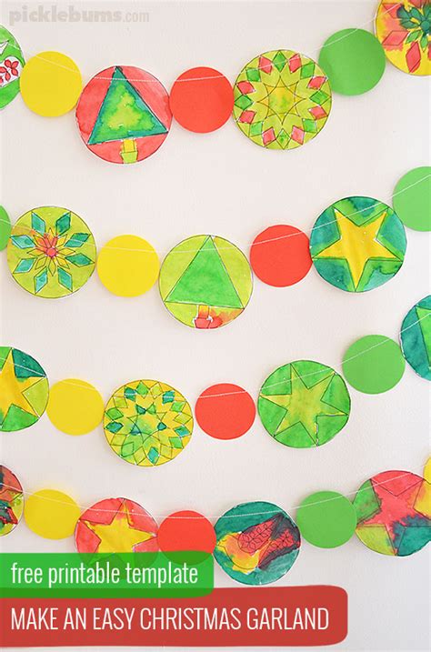 Make an Easy Christmas Garland - Free Printable - Picklebums