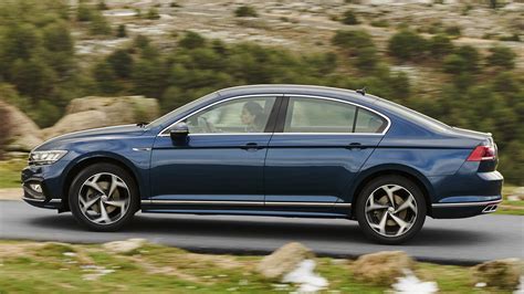 Volkswagen Passat R Line Wallpapers And Hd Images Car Pixel