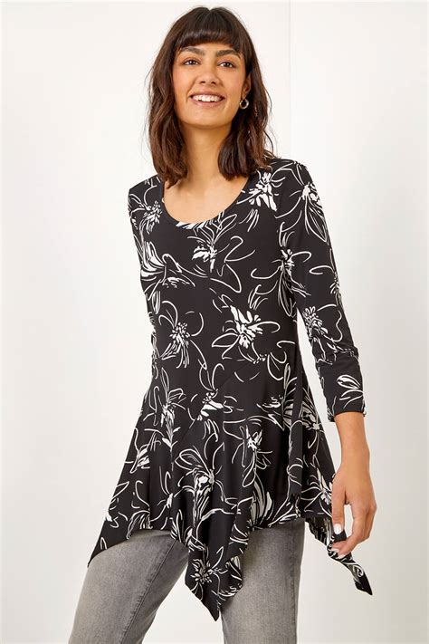 Linear Floral Print Hanky Hem Top In Black Roman Originals Uk