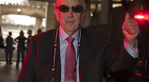 Legendary Sportscaster Brent Musburger Can’t Stop Ogling Women In The ...