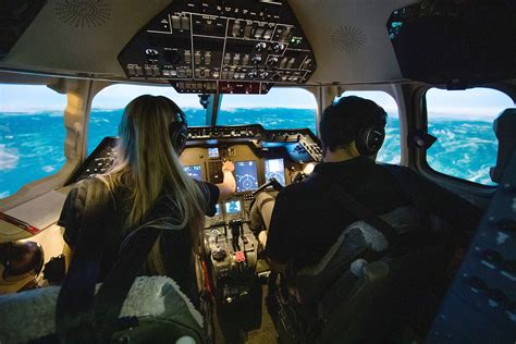 New Purdue Aviation Program Flight Simulator Address Future Pilot