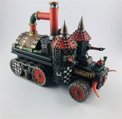 Free STL File Skull Hammer Ork Battle Wagon 3D Printable Model To