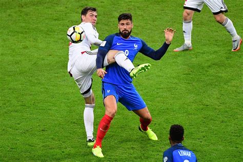 Equipe De France EdF Griezmann Giroud Il Ny A Pas Mieux En France