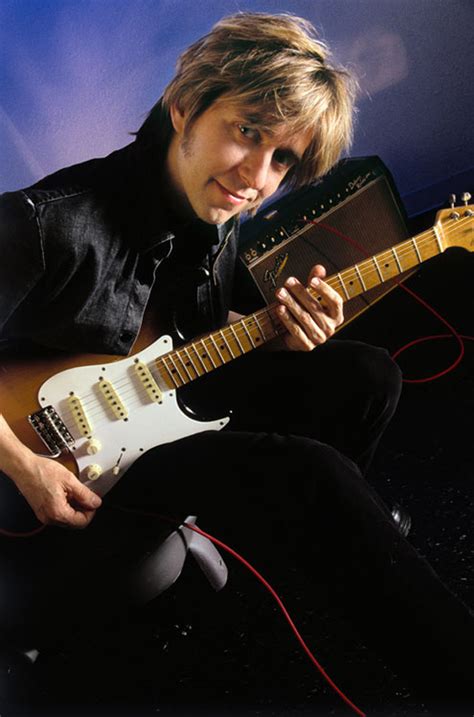 Eric Johnson To Launch Up Close Summer Tour In July Guitar World