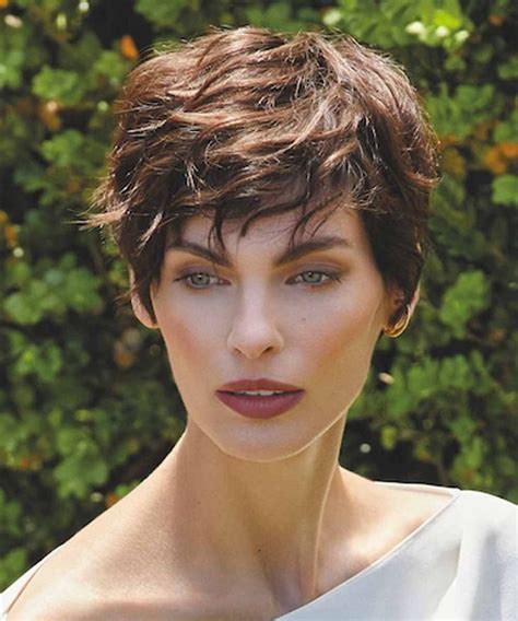 Pixie Haircut Ideas Capelli Acconciature Come Acconciare I Capelli