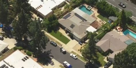 California 4 Year Old Dies Twin Brother Critical After Being Pulled From Backyard Pool Fox News