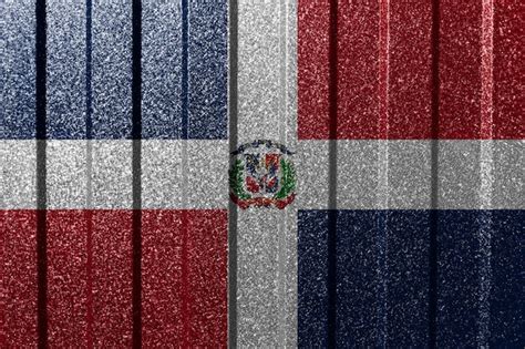 Bandeira texturizada da república dominicana na parede de metal fundo