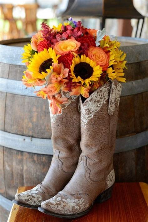 Diy Wedding Flowers in Cowboy Boots Wedding Decor | Deer Pearl Flowers