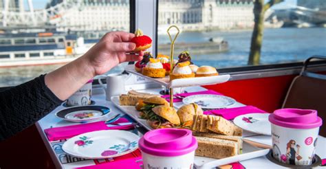 Brigit S Afternoon Tea Bus Tour For Two In London Experience Days Vouchers Experience Days