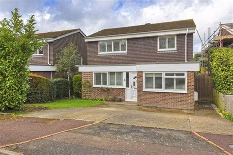 Broadmead Tunbridge Wells 4 Bed Detached House For Sale £630 000