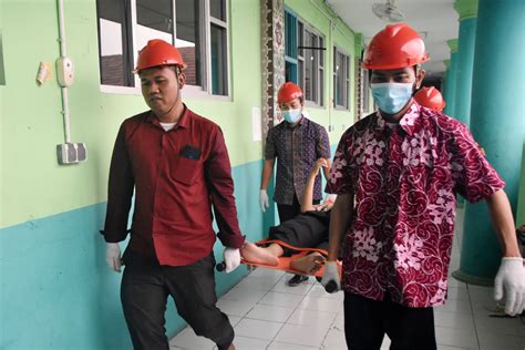 Mitigasi Bencana Gempa Bumi Bersama BPBD Tangsel Dan Mahasiswa FIP UMJ