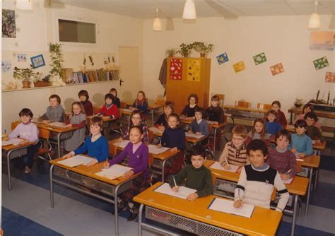 Photo De Classe CE2 1980 1981 De 1980 ECOLE ALFRED JARRY Copains D Avant