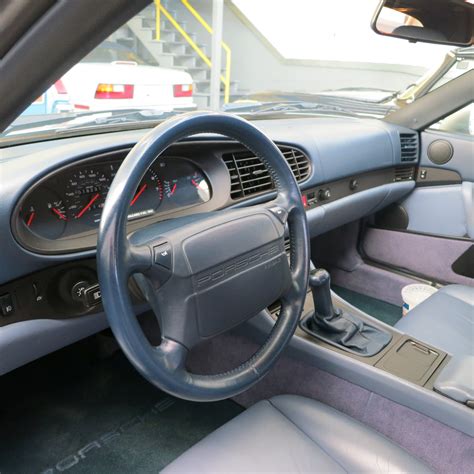 Interior Materials / Configuration - Porsche 968 Register