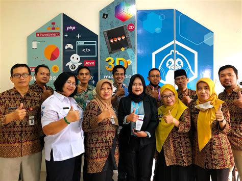 Penjajakan Kerjasama Industri Smk Negeri Semarang Dengan Educa Studio