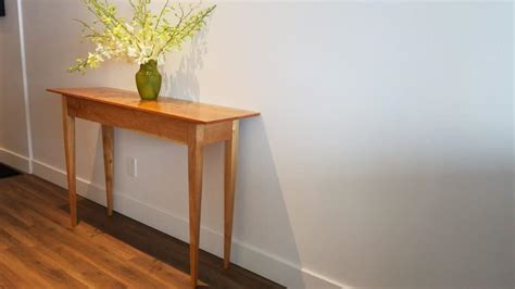 Narrow hall table | Ross Carpentry