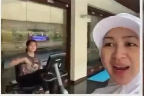 Ini Kegiatan Si Cantik Airin Rachmi Diany Usai Tak Lagi Menjabat