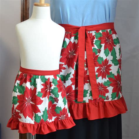 Mother And Daughter Matching Christmas Apron Set Mommy And Etsy