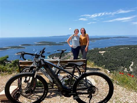 Excursi N Guiada En Bicicleta El Ctrica Por La Isla De Hvar Getyourguide