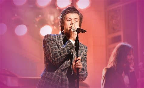 Former “one Direction” Harry Styles Opens Up About His Sexuality