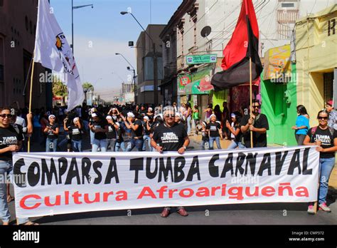 Arica Chileavenida Arturo Pratcarnaval Andinoandean Carnivalparade